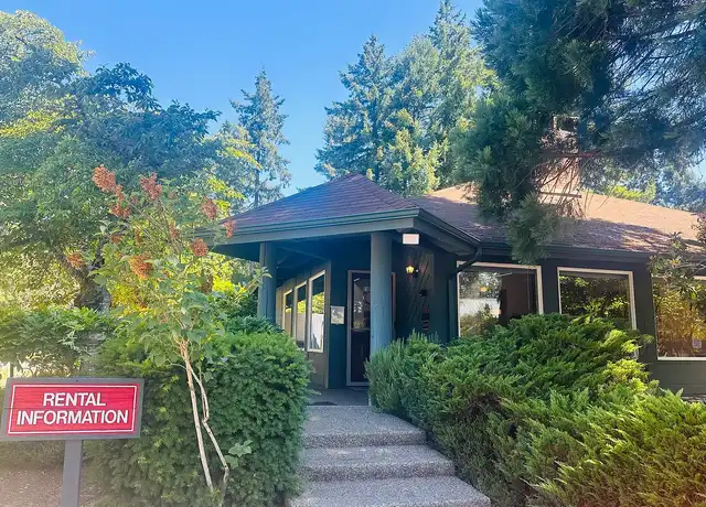 Property at Westlakes Apartments - 1919 Evergreen Park Dr SW, Olympia, WA, 98502, 1-2 bed, 1 bath, [object Object]