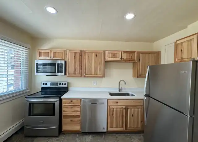 Property at 115 H St Unit 2, Salt Lake City, UT, 84103, 2 beds, 1 bath, [object Object]