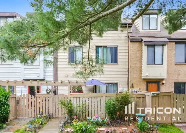 Property at 9877 Brookridge Ct, Montgomery Village, MD, 20886, 4 beds, 2 baths, [object Object]