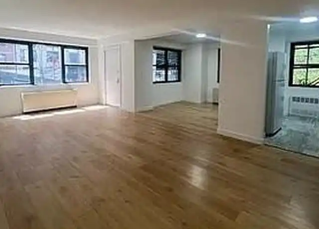 Property at 305 E 86th St Unit 1GE, New York, NY, 10028, 2 beds, 2 baths, [object Object]