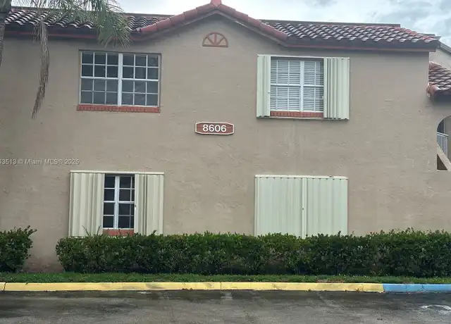 Property at 8606 SW 3rd St #201, Pembroke Pines, FL, 33025, 1 bed, 2 baths, [object Object]