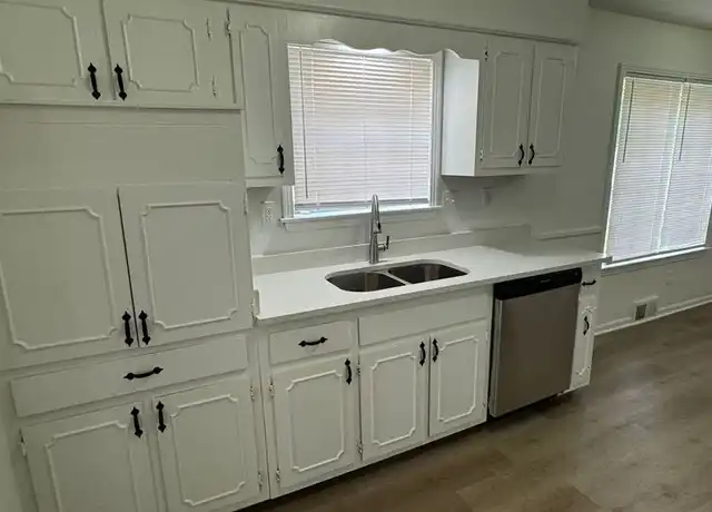 Property at 1921 Pomona Ave, Memphis, TN, 38116, 3 beds, 2 baths, [object Object]