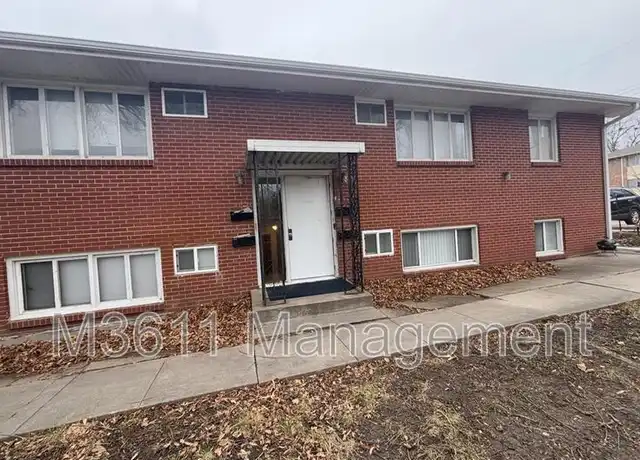 Property at 4616 Stockwell St, Lincoln, NE, 68506, 2 beds, 1 bath, [object Object]