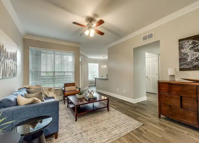 Property at 13050 Champions Park Dr, Houston, TX, 77069, 1 bed, 1 bath, [object Object]