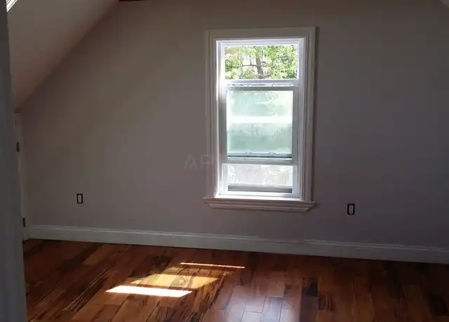 Property at 40 Orchard St Unit 1, Medford, MA, 02155, 4 beds, 2 baths, [object Object]