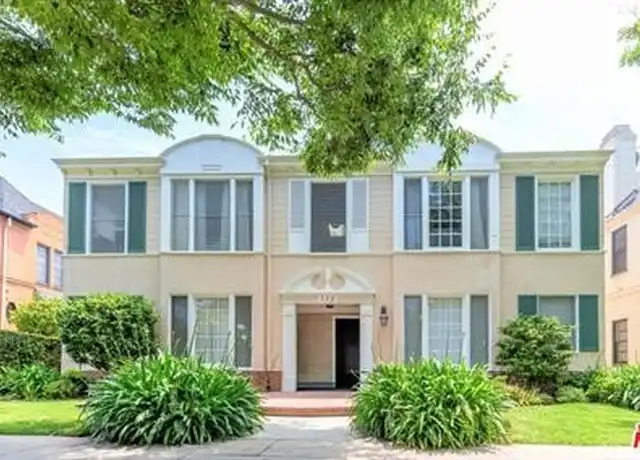 Property at 212 S Reeves Dr Unit 6, Beverly Hills, CA, 90212, 1 bed, 1 bath, [object Object]