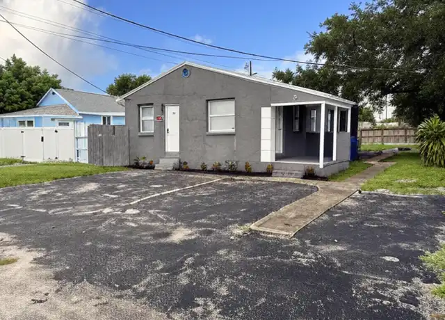 Property at 172 W 15th St #1, Riviera Beach, FL, 33404, 5 beds, 2 baths, [object Object]