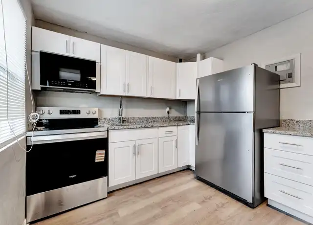 Property at 172 W 15th St #1, Riviera Beach, FL, 33404, 5 beds, 2 baths, [object Object]