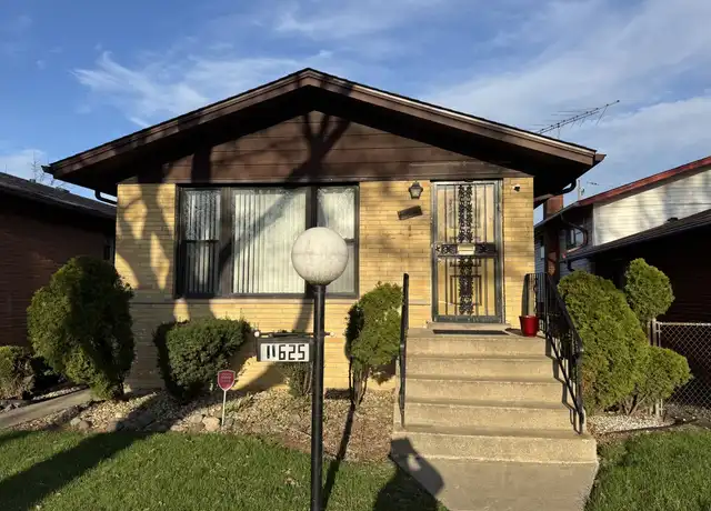 Property at 11625 S Laflin St, Chicago, IL, 60643, 3 beds, 1 bath, [object Object]