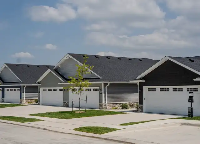 Property at 7063 Chestnut Hills Dr, Whitmore Lake, MI, 48189, 2 beds, 2 baths, [object Object]