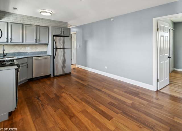 Photo of 323 Marshall Rd Unit 2, Bensenville, IL 60106