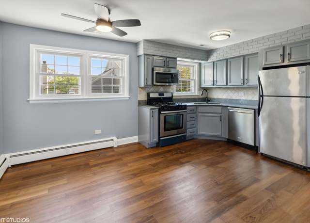 Photo of 323 Marshall Rd Unit 2, Bensenville, IL 60106