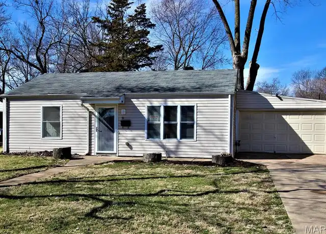 Property at 31 Florval Dr, Florissant, MO, 63031, 2 beds, 1 bath, [object Object]