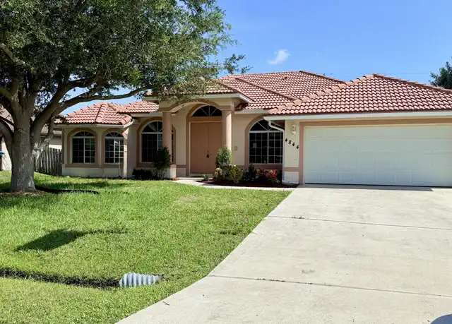 Property at 4844 NW North Macedo Blvd, Port Saint Lucie, FL, 34983, 4 beds, 2 baths, [object Object]