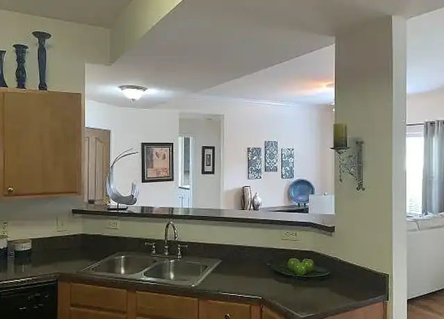 Property at Oxford at Estonia - 8200 Micron Dr, San Antonio, TX, 78251, 1-2 bed, 1-2 bath, [object Object]