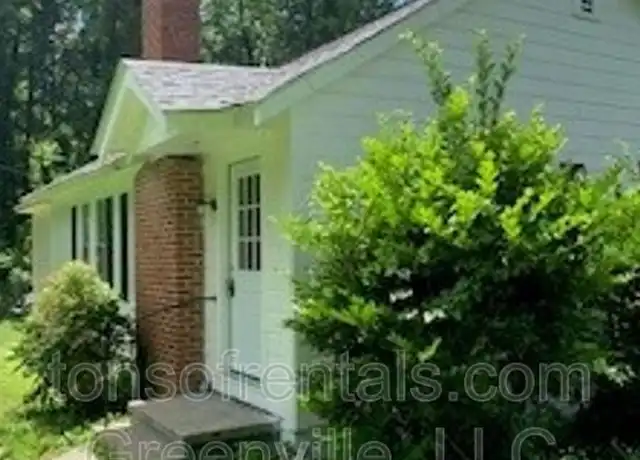Property at 8863 Warren H Abernathy Hwy, Spartanburg, SC, 29301, 2 beds, 2 baths, [object Object]