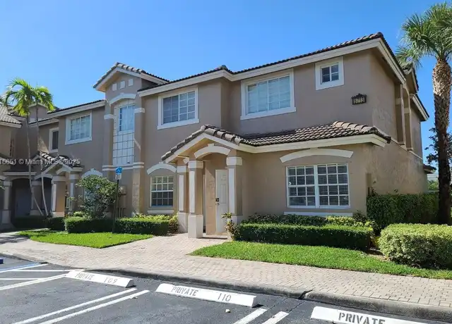 Property at 5713 NW 114th Ct #112, Doral, FL, 33178, 2 beds, 2.5 baths, [object Object]