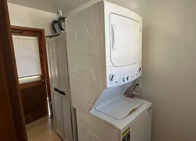 Property at 22044 Costanso St, Woodland Hills, CA, 91364, 2 beds, 1 bath, [object Object]