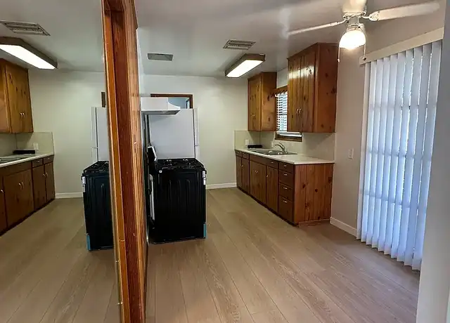 Property at 22044 Costanso St, Woodland Hills, CA, 91364, 2 beds, 1 bath, [object Object]