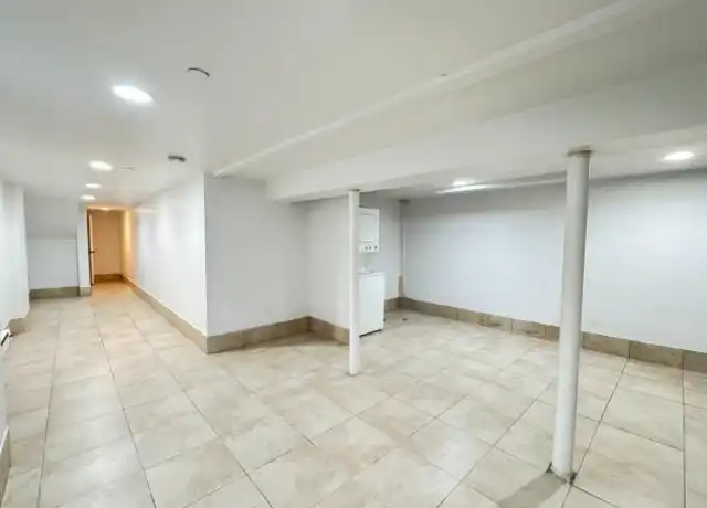 Property at 950 Nostrand Ave, Brooklyn, NY, 11225, 2 beds, 1 bath, [object Object]