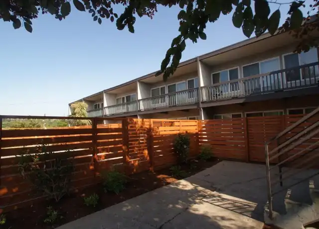 Property at 3916 S Pearl St Unit 3916-33, Seattle, WA, 98118, 2 beds, 1 bath, [object Object]