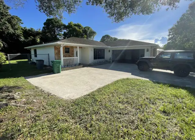 Property at 2616 Newport Dr, Fort Pierce, FL, 34982, 3 beds, 2 baths, [object Object]