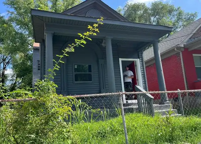 Property at 1711 W Kentucky St, Louisville, KY, 40210, 4 beds, 1 bath, [object Object]