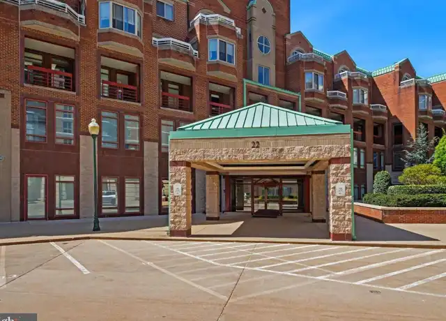 Property at 22 Courthouse Sq #510, Rockville, MD, 20850, 2 beds, 2 baths, [object Object]