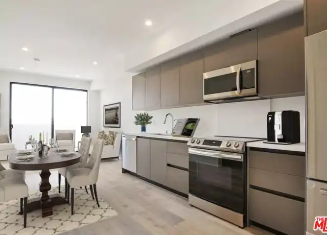 Property at 919 S Harvard Blvd Unit 405, Los Angeles, CA, 90006, 1 bed, 1 bath, [object Object]