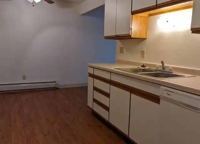 Property at 301 6th St SW Unit 08, Roseau, MN, 56751, 2 beds, 1 bath, [object Object]