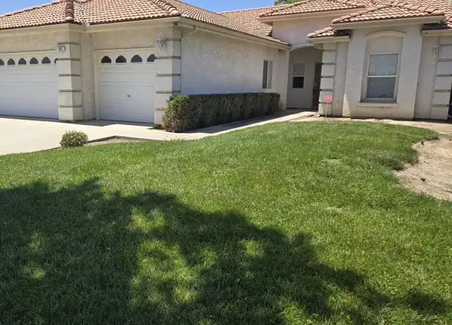 Property at 561 Bluejay Ave, Lemoore, CA, 93245, 3 beds, 2 baths, [object Object]
