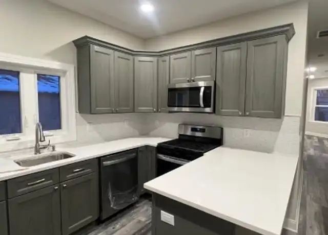 Property at 369 10th Ave, Paterson, NJ, 07514, 3 beds, 1 bath, [object Object]