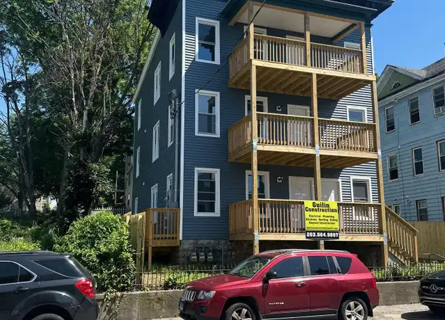 Property at 30 Crown St Unit 3, Waterbury, CT, 06704, 4 beds, 1 bath, [object Object]