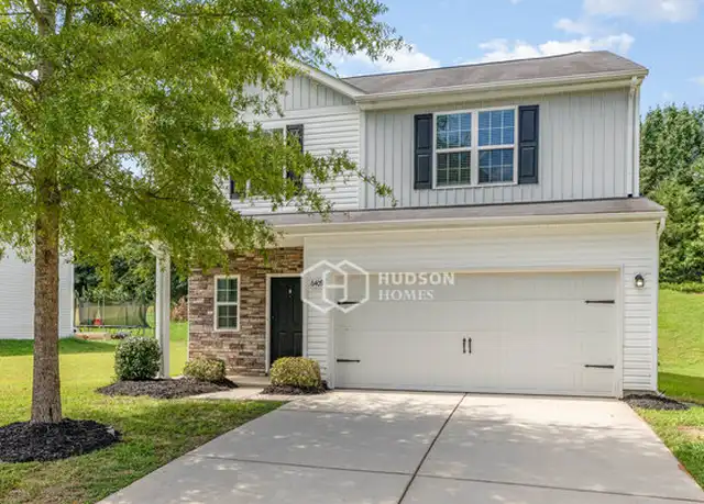 Property at 6409 Springbeauty Dr, Charlotte, NC, 28227, 4 beds, 2.5 baths, [object Object]