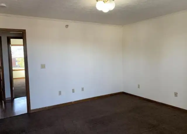Property at 1517 6th Ave Unit 7, Huntington, WV, 25701, 2 beds, 2 baths, [object Object]