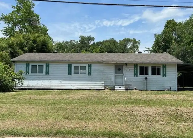 Property at 1311 Craft St, Lake Charles, LA, 70601, 3 beds, 1.5 baths, [object Object]