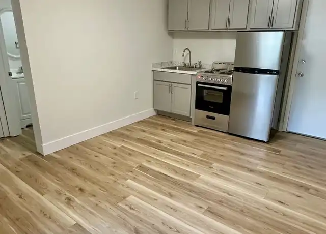 Property at 145 Whiting St Apt 3, New Britain, CT, 06051, 1 bed, 1 bath, [object Object]