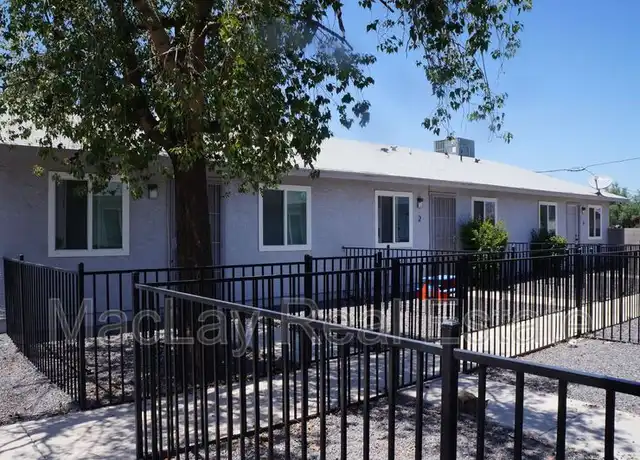 Property at 2918 E Roeser Rd Unit 2, Phoenix, AZ, 85040, 2 beds, 1 bath, [object Object]