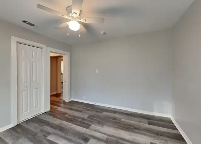 Property at 908 Forrest Ave, Cleburne, TX, 76033, 2 beds, 1 bath, [object Object]