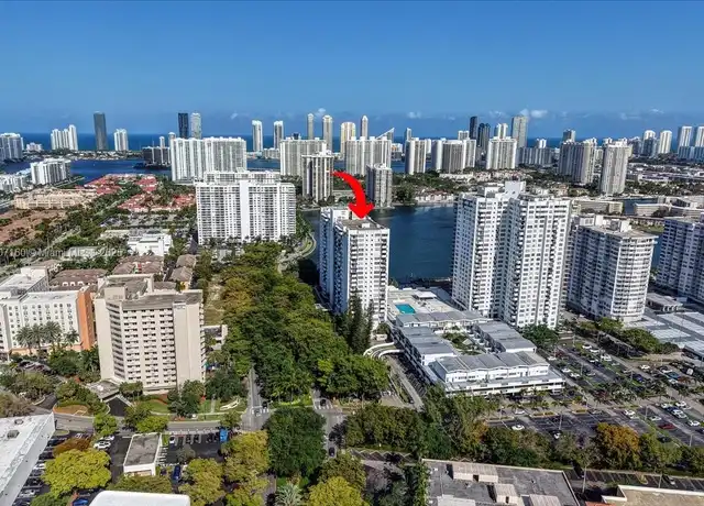 Property at 2780 NE 183rd St #17, Aventura, FL, 33160, 2 beds, 2 baths, [object Object]