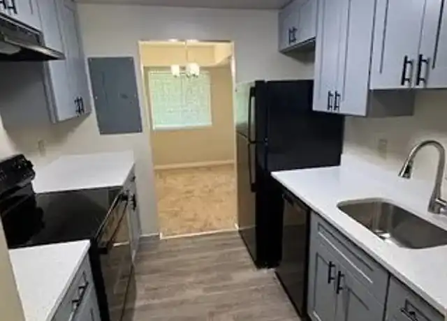 Property at Mallard Court Apartments - 4511 Colony Ct, Alexandria, VA, 22309, 2 beds, 1-2 bath, [object Object]