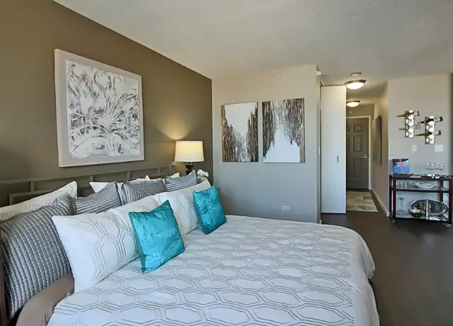 Property at 6 W Superior St, Chicago, IL, 60610, 1 bed, 1 bath, [object Object]
