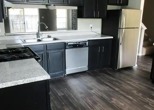 Property at 2900 Matlock Rd, Arlington, TX, 76015, 3 beds, 2 baths, [object Object]