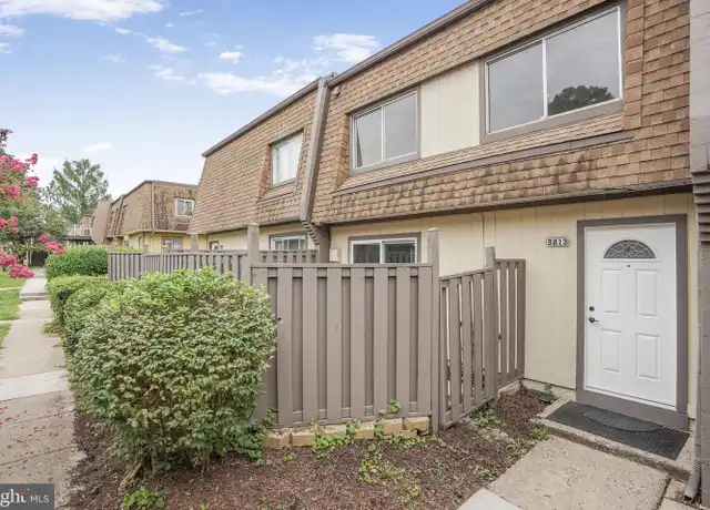 Property at 3813 Needles Pl Unit 13D, Alexandria, VA, 22309, 2 beds, 1.5 baths, [object Object]