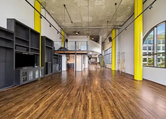 Property at 1914 W Gray St #108, Houston, TX, 77019, 1 bed, 2 baths, [object Object]