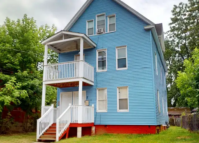 Property at 11 Judson St, Hartford, CT, 06120, 2 beds, 1 bath, [object Object]