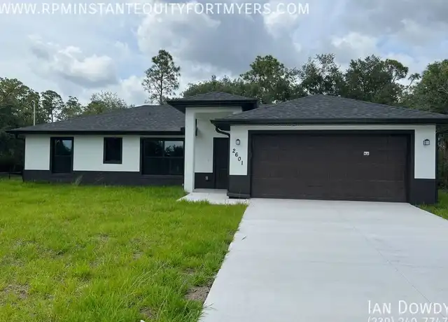 Property at 2601 E 18th St, Lehigh Acres, FL, 33972, 3 beds, 2 baths, [object Object]