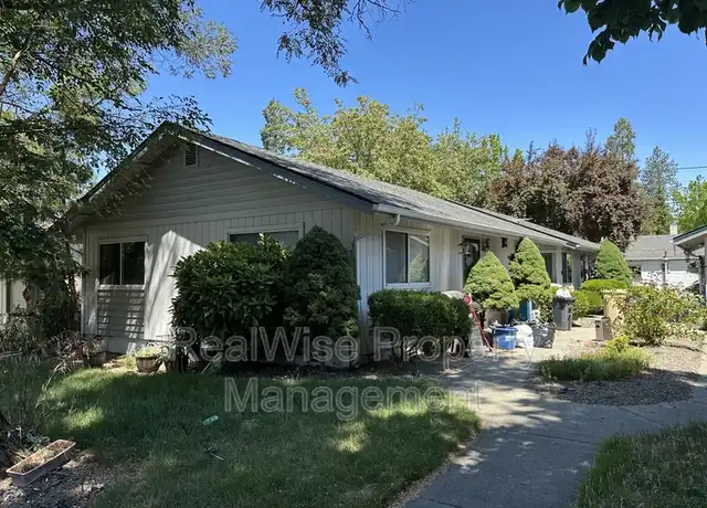 Property at 714 SW I St Unit B, Grants Pass, OR, 97526, 2 beds, 1 bath, [object Object]