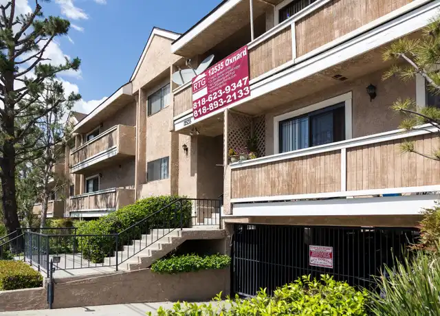 Property at 12535 Oxnard St Unit 111, North Hollywood, CA, 91606, 1 bed, 1 bath, [object Object]