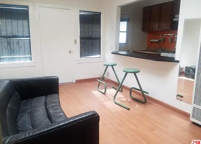 Property at 3638 W Slauson Ave, Los Angeles, CA, 90043, 1 bed, 2 baths, [object Object]